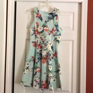 Ava & Yelly dress